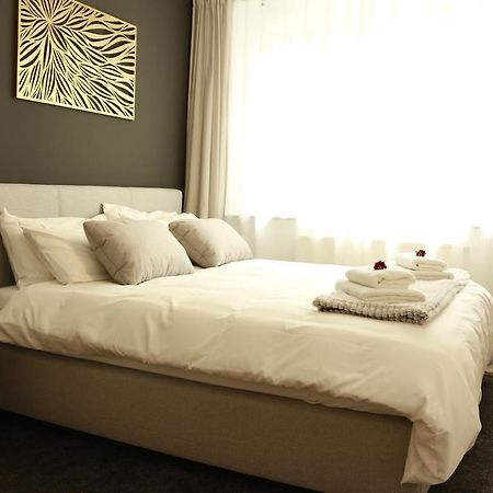 Am City Apartment 24H Self-Check-In, Free Parking, U-Bahn 350M, Netflix Nürnberg Dış mekan fotoğraf